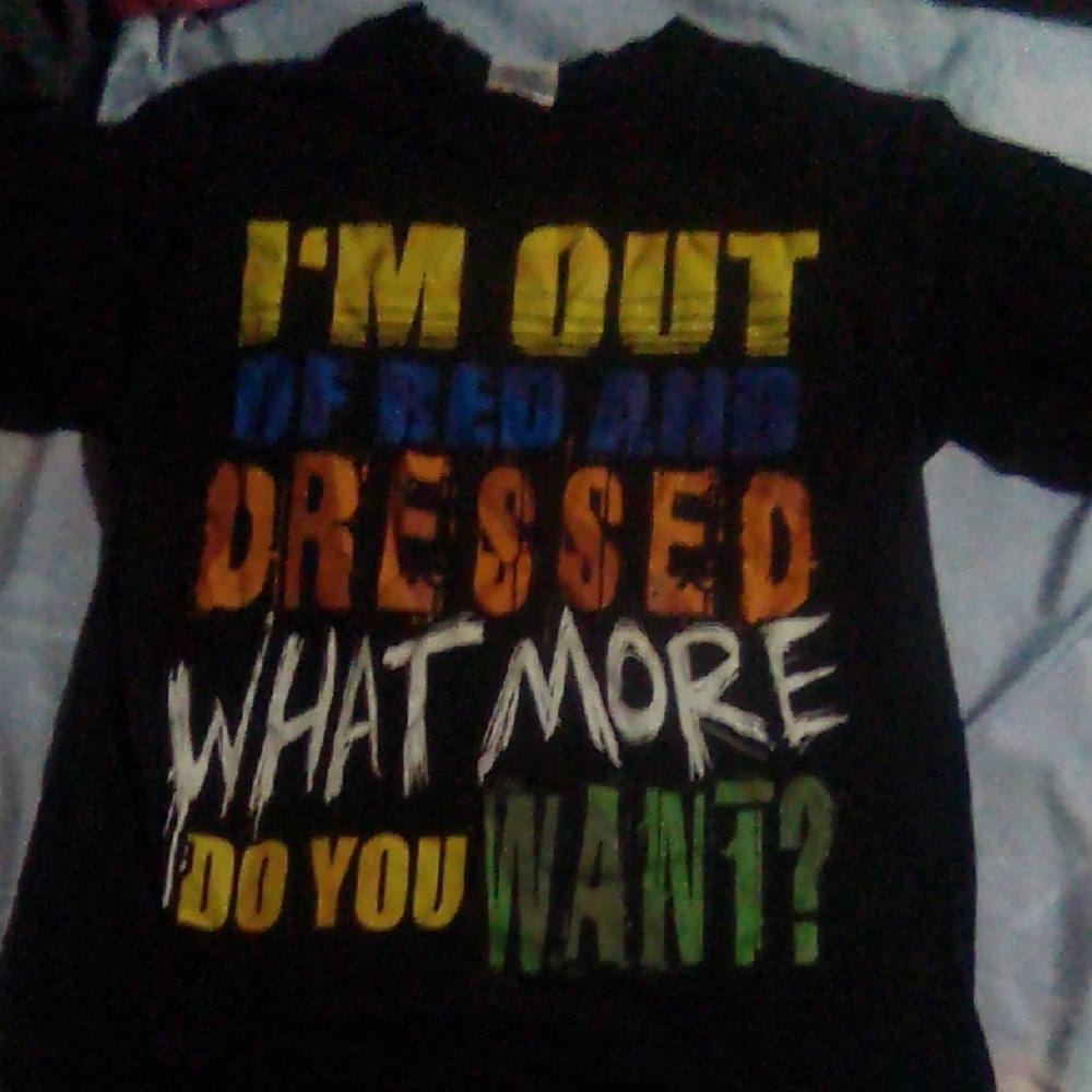 Black and Yellow Short Sleeve Tee with Bold Graphic Design